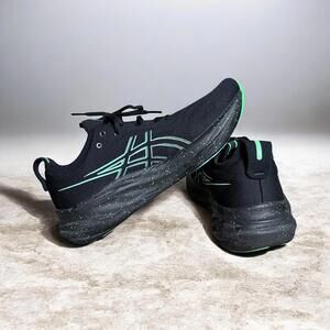 ASICS Men's Gel-Nimbus 26 in the Black/Soothing Sea size 12
